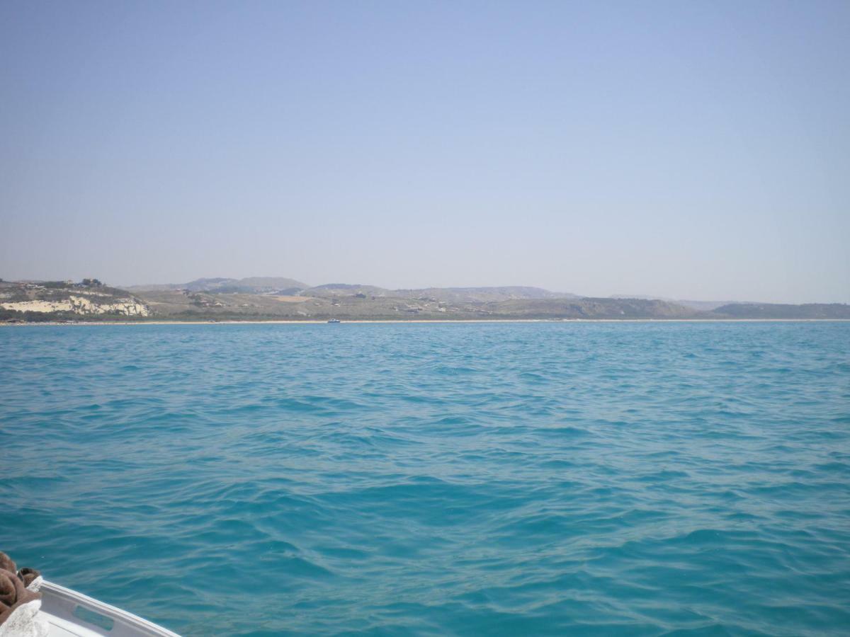Case Barrera Porto Palo Bagian luar foto